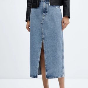 NWT MANGO Denim Midi-Skirt Size Medium